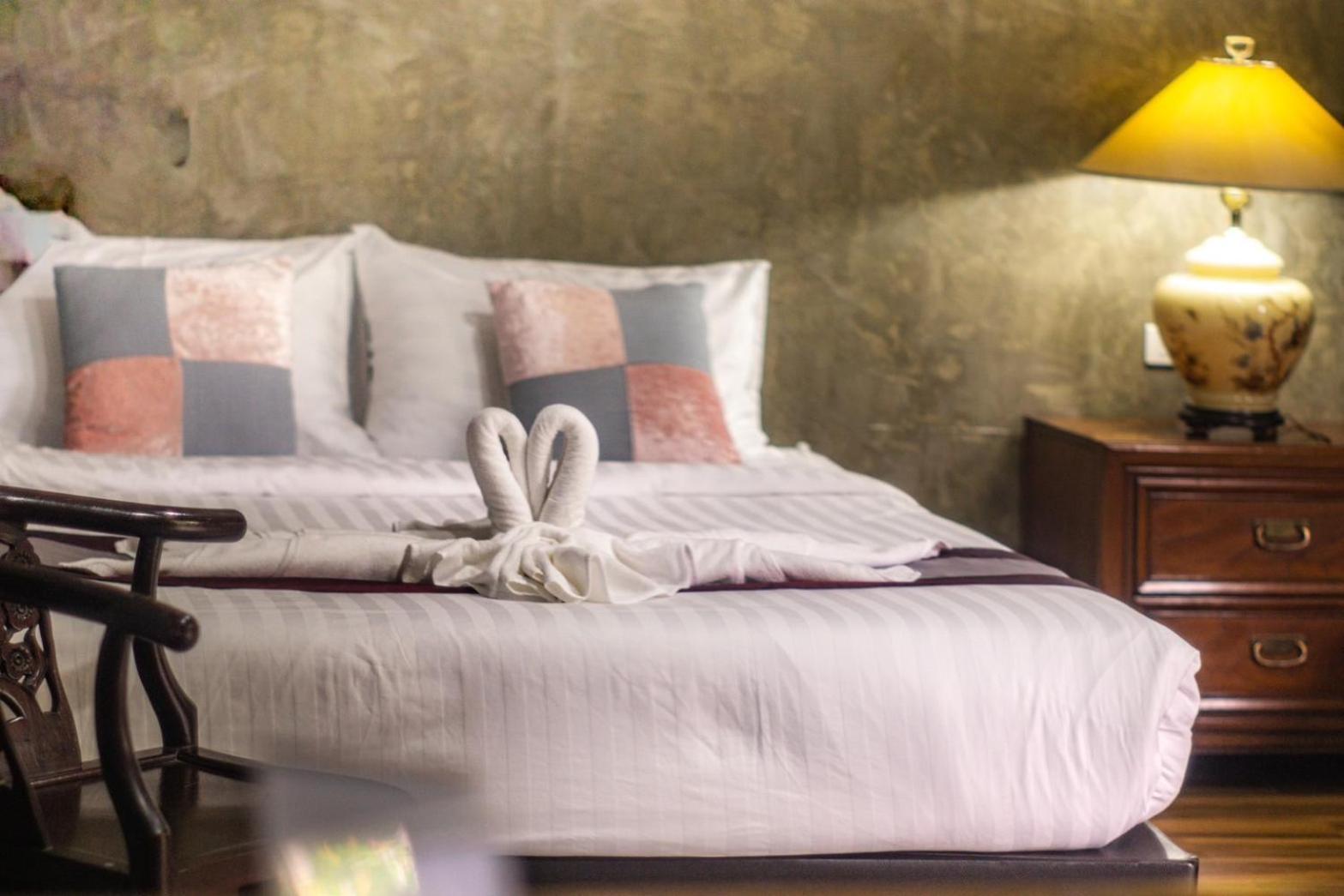 Huen San Fang Hotel โรงแรมเฮือนแสนฝาง Екстериор снимка